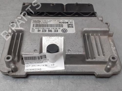 Engine control unit (ECU) SEAT LEON (1P1) 1.4 16V (86 hp) 03C906022AQ | 03C906022AQ | 0261S04396 |