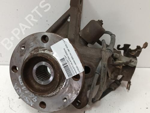 Used Right front steering knuckle CITROËN XSARA (N1) 1.8 i 16V (110 hp) 13895990