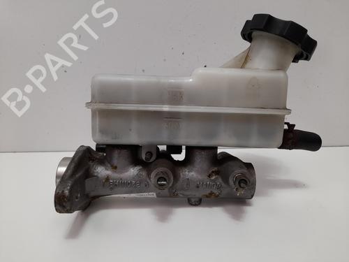 Brake master cylinder HYUNDAI H-1 / STAREX Bus (A1) 2.5 TD 4WD | BP12804263M77 
