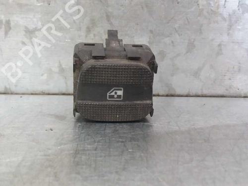 Used Right rear window switch Right rear window switch VW PASSAT B3/B4 (3A2, 35I) 2.0 (115 hp) 12700152 12700152