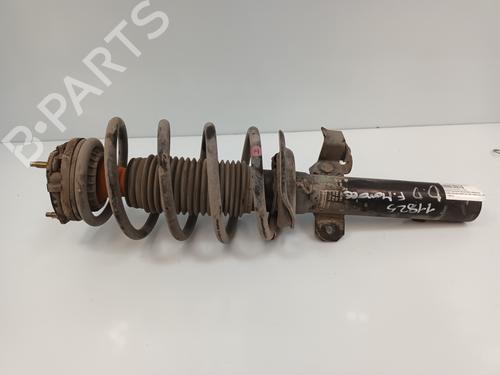 Used Right front shock absorber FORD MONDEO III Saloon (B4Y) 2.0 16V TDDi / TDCi (115 hp) 19637636