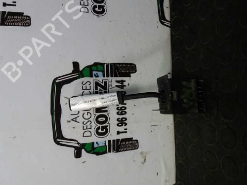 Used Steering column stalk RENAULT TRAFIC Van (T_, P_, V_) 1.9 D (60 hp) 12696269