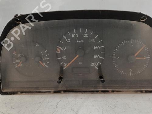 Used Instrument cluster MERCEDES-BENZ VITO Van (W638) 108 D 2.3 (638.064, 638.068) (79 hp) 20513105