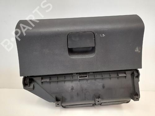 Used Glove box VW POLO (9N_, 9A_) 1.4 TDI (70 hp) 12760651