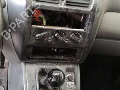 Left front steering knuckle MITSUBISHI SPACE WAGON (N9_W, N8_W) 2.4 GDI (N84W) | BP21272258M25 
