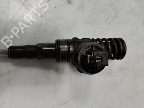 injector-audi-a4-b6-8e2-2000-2001-2002-2003-2004-2005-32476535 main image