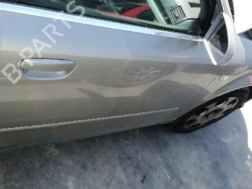 Used Right front door AUDI A4 B6 Avant (8E5) 2.5 TDI (155 hp) 21395519