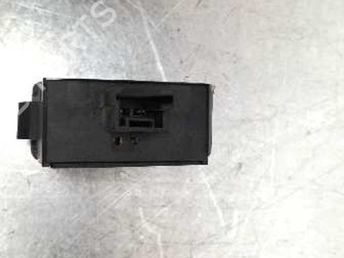 Switch PEUGEOT 1007 (KM_) 1.4 | BP12722467I30