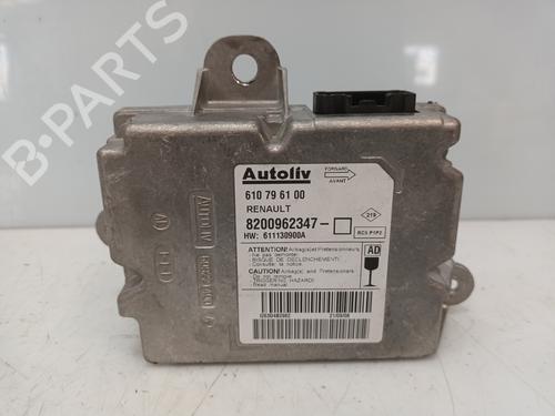 Calculateur Airbags RENAULT MODUS / GRAND MODUS (F/JP0_) 1.2 16V (JP0W) (101 hp) 20334797
