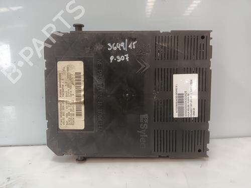 Fuse box PEUGEOT 307 (3A/C)  | BP27526122E1 