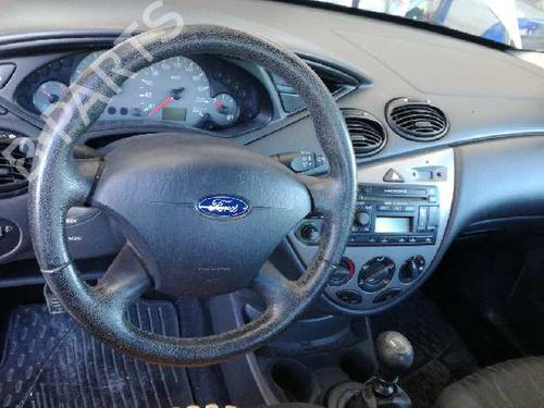 Left front fog light FORD FOCUS I (DAW, DBW) 1.8 TDCi | BP12721142C30