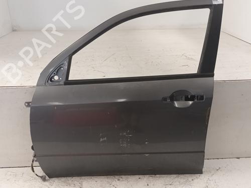 Left front door MITSUBISHI OUTLANDER I (CU_W) 2.4 4WD (CU5W) GRIS |