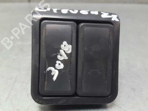 Used Left front window switch Left front window switch CITROËN ZX (N2) 1.9 TD (90 hp) 12685541 12685541