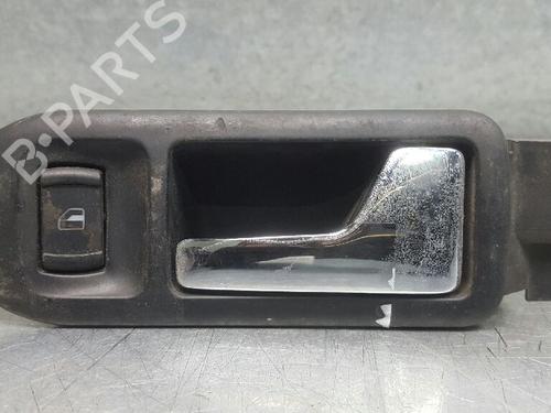 Used Front right interior door handle Front right interior door handle 12796415 12796415