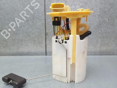 Used Fuel pump RENAULT MEGANE IV Hatchback (B9A/M/N_) 1.5 dCi 110 (B9A3) (110 hp) 12751495