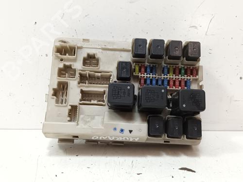 Fuse box NISSAN MURANO I (Z50) 3.5 4x4 (234 hp) 17745043