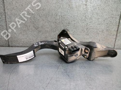 Used Pedal HYUNDAI SANTA FÉ II (CM) 2.2 CRDi GLS (150 hp) 12748495