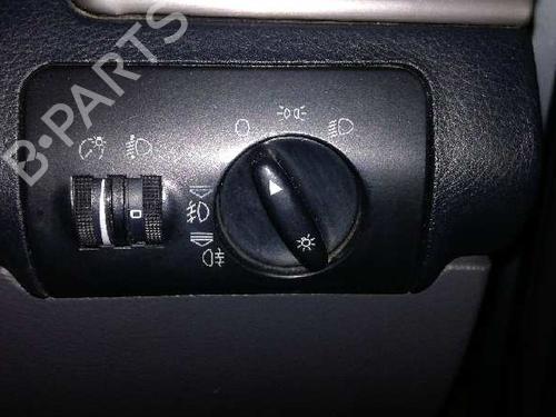 Used Headlight switch AUDI A6 C5 (4B2) 1.9 TDI (115 hp) 12723556