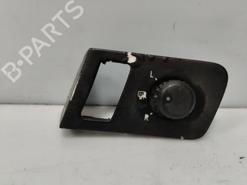 Spejlkontakt Spejlkontakt VW CADDY III MPV (2KB, 2KJ, 2CB, 2CJ) 1.9 TDI (105 hp) 34224763 34224763