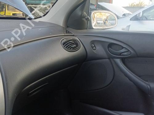 Left mirror FORD FOCUS I (DAW, DBW) 1.8 TDCi | BP32270875C26
