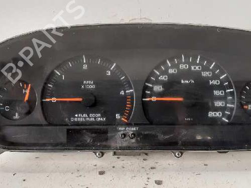 Used Instrument cluster CHRYSLER VOYAGER II (ES) 2.5 TD (118 hp) 12697380
