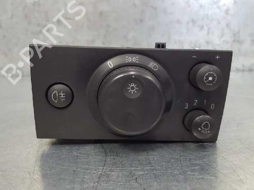 Used Headlight switch OPEL VECTRA C Estate (Z02) 2.2 DTI (F35) (125 hp) 12706490