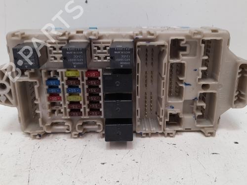 Used Fuse box MITSUBISHI OUTLANDER I (CU_W) [2001-2008]  12851647