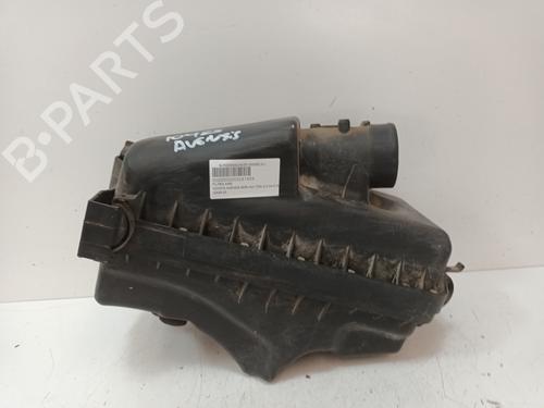 Used Air filter box TOYOTA AVENSIS Saloon (_T25_) 2.0 D-4D (CDT250_, CDT250R) (116 hp) 17530939