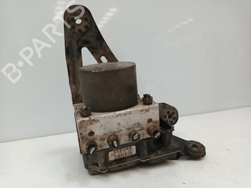 Used ABS pump RENAULT MEGANE II (BM0/1_, CM0/1_) 1.6 16V (BM0C, CM0C) (113 hp) 19033746