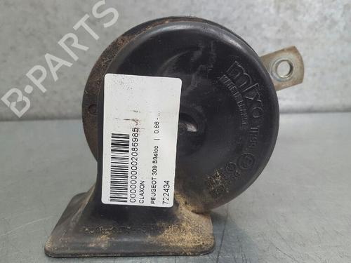 Used Horn PEUGEOT 309 I (10C, 10A) 1.3 (64 hp) 13974510