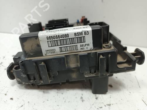 Fuse box PEUGEOT 807 (EB_) 2.0 HDi | BP16147073E1 