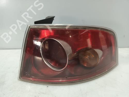 Feu arrière droit SEAT IBIZA III (6L1) [2002-2009]  31149034