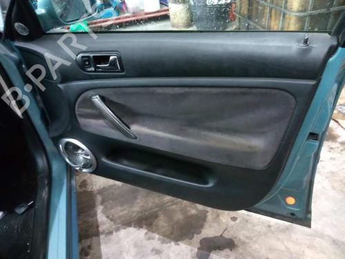 Venstre Styrespindel Lejehus VW PASSAT B5 (3B2) 1.9 TDI | BP12752754M25 