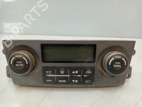 Used Climate control KIA SORENTO I (JC) 2.5 CRDi 4WD (140 hp) 19532178