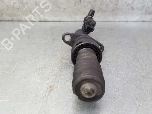 Clutch slave cylinder PEUGEOT 407 (6D_) 2.0 (6DRFNB, 6DRFNE) | BP13976718M113 