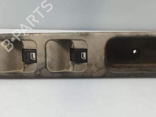 Interrupteur de vitre avant gauche PEUGEOT 307 (3A/C) 1.6 16V (109 hp) 30909053