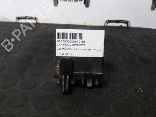 Used Electronic module VW GOLF III (1H1) [1989-2000]  12817792