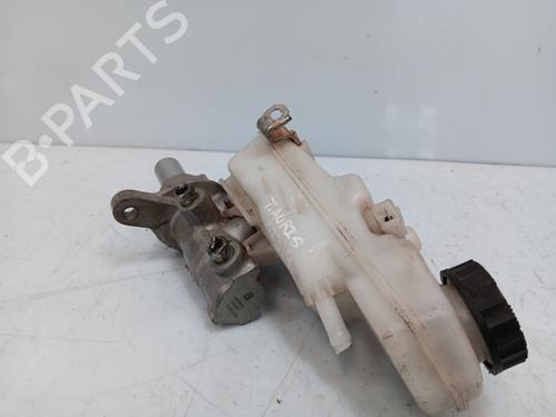Brake master cylinder TOYOTA AURIS (_E18_)  | BP24597328M77 