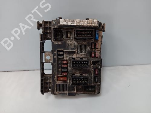 Used Fuse box PEUGEOT PARTNER MPV (5_, G_) [1996-2025]  28579162