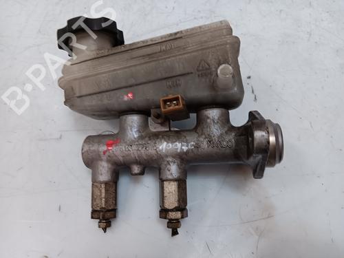 Used Brake master cylinder HYUNDAI GETZ (TB) 1.1 (63 hp) 25038069