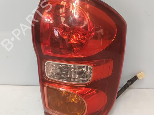 Højre baglygte TOYOTA RAV 4 II (_A2_) 2.0 D 4WD (CLA20_, CLA21_, CLA20R, CLA21R) (116 hp) 28420427