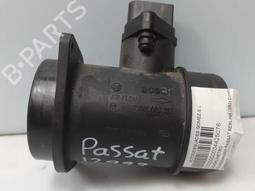 Used Mass air flow sensor VW PASSAT B5 (3B2) [1996-2001]  32164406