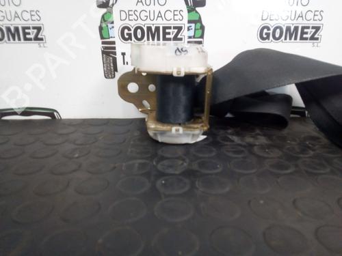 Used Rear left seatbelt TOYOTA COROLLA Verso (ZER_, ZZE12_, R1_) 1.8 (ZNR11_, ZNR11R) (129 hp) 12809342