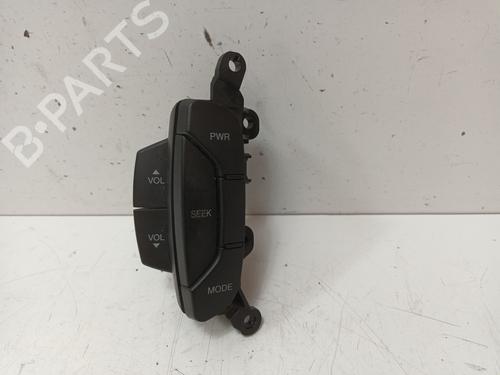 Used Steering wheel controls CHEVROLET CAPTIVA (C100, C140) 3.2 4WD (230 hp) 16752588
