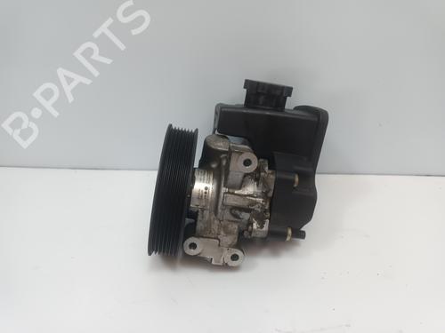 Used Steering pump Steering pump MERCEDES-BENZ C-CLASS (W203) C 180 Kompressor (203.046) (143 hp) 35784989 35784989