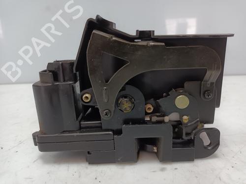 Used Front left lock SSANGYONG RODIUS I [2005-2025]  23898396