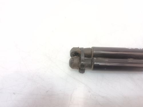 Tailgate lift support CITROËN C4 CACTUS 1.6 BlueHDi 100 | BP31592945C138