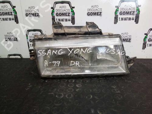 Used Right headlight SSANGYONG MUSSO (FJ) 2.3 TDiC All-wheel Drive (101 hp) 12699435