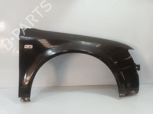 Guarda-lamas direito AUDI A4 B6 (8E2) 2.5 TDI quattro (180 hp) 30884759