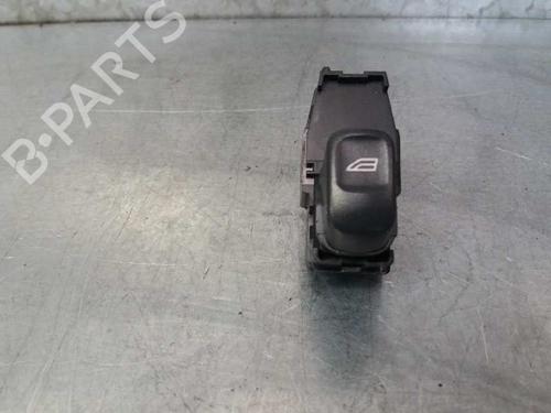Used Right rear window switch Right rear window switch VOLVO S60 I (384) 2.4 D (163 hp) 12700527 12700527